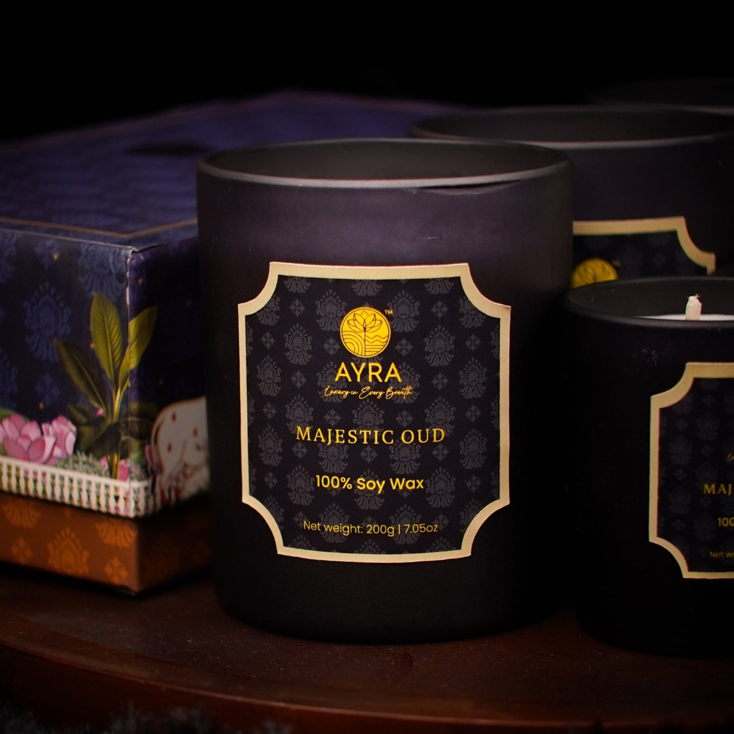 Majestic Oud Candle | Big Glass